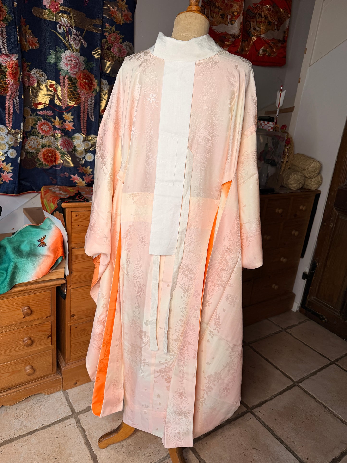 Jyuban sous vêtement de kimono furisode japonais en soie Neuf