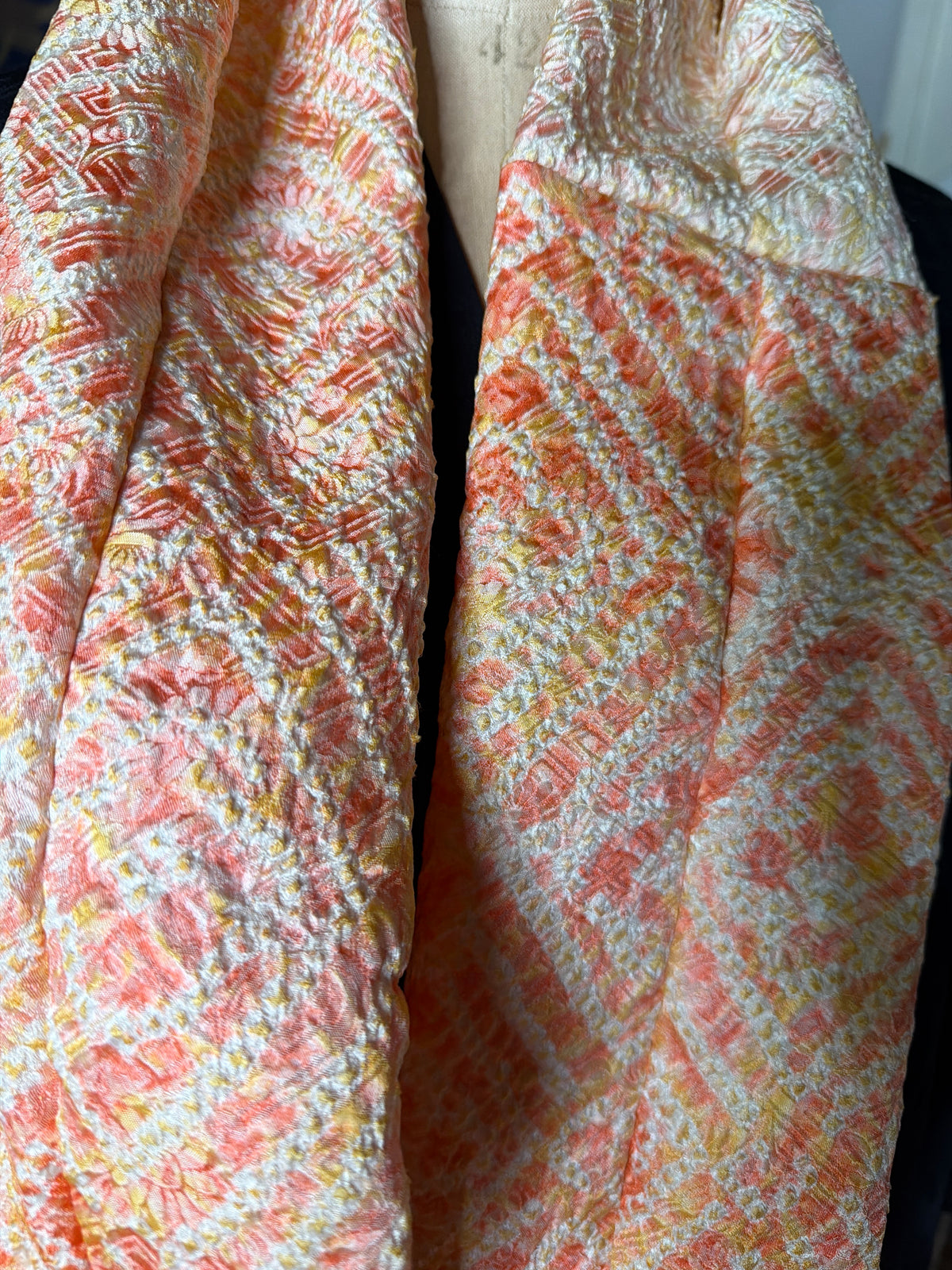 Tour de cou kimono shibori japonais en  soie