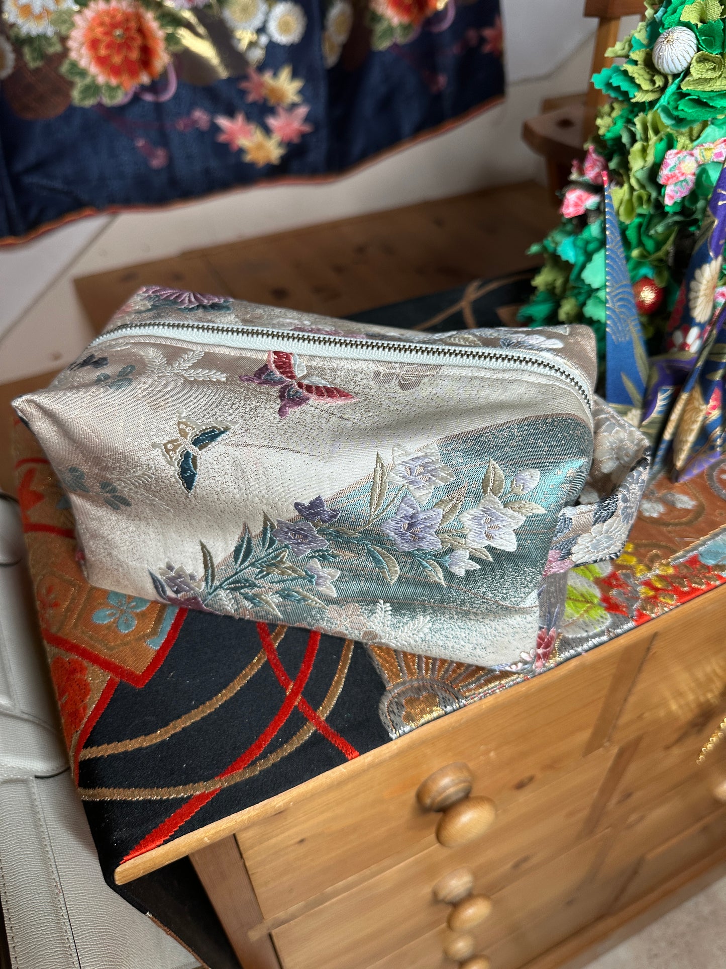 Trousse de toilette Obi kimono japonais en soie