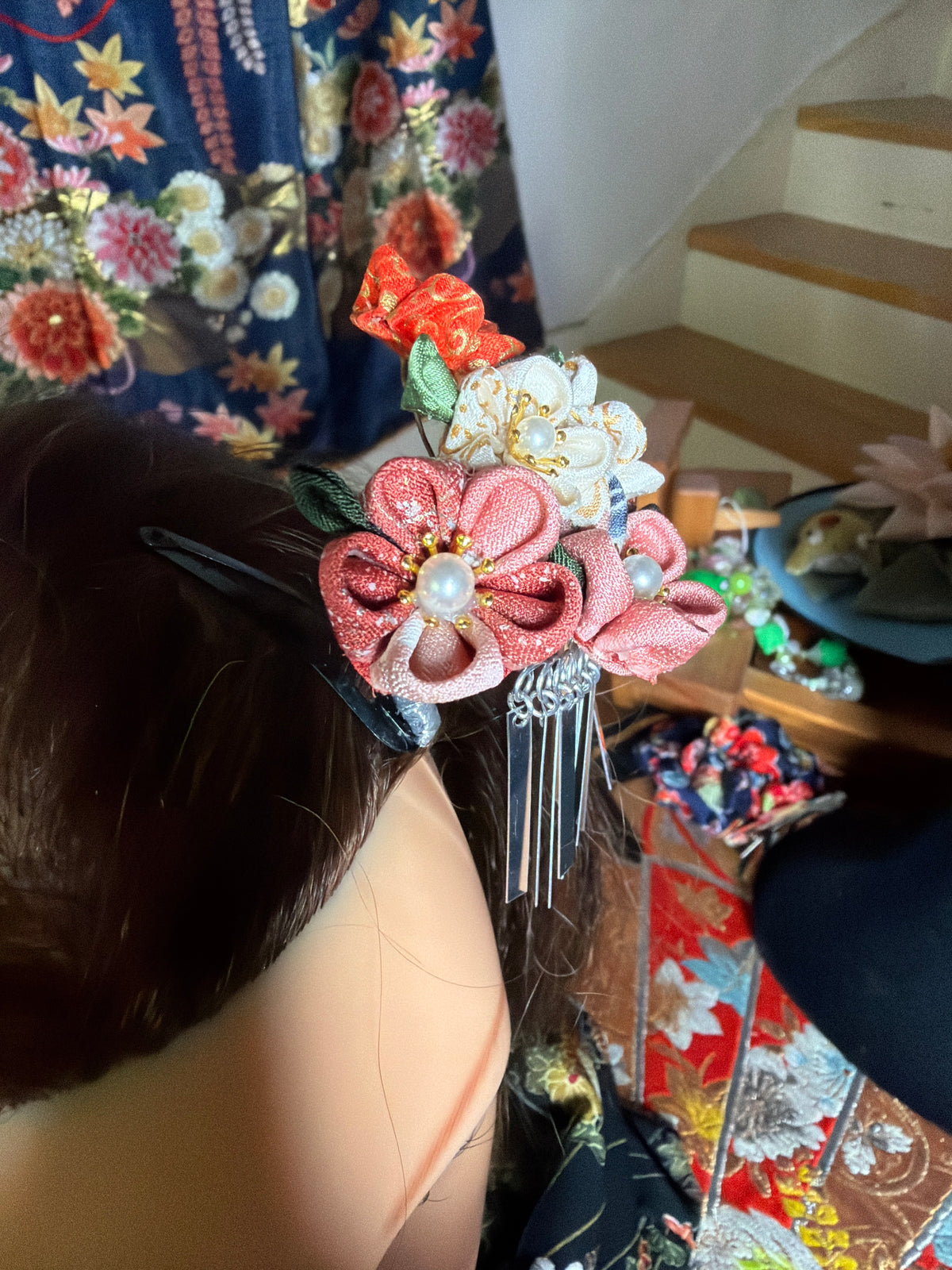 Kanzashi Barette kimono japonais Tsumamisaiku en soie taille moyen