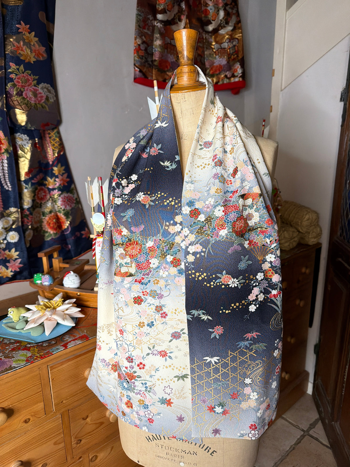 Foulard châle réversible en soie de kimono japonais