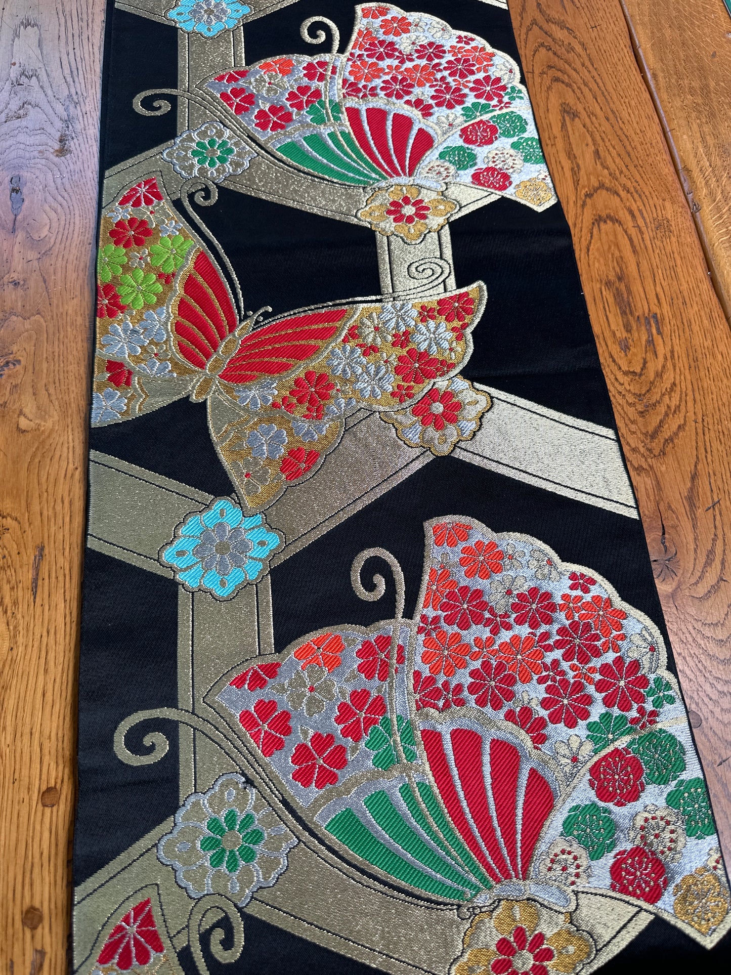 Chemin de table Obi Neuf