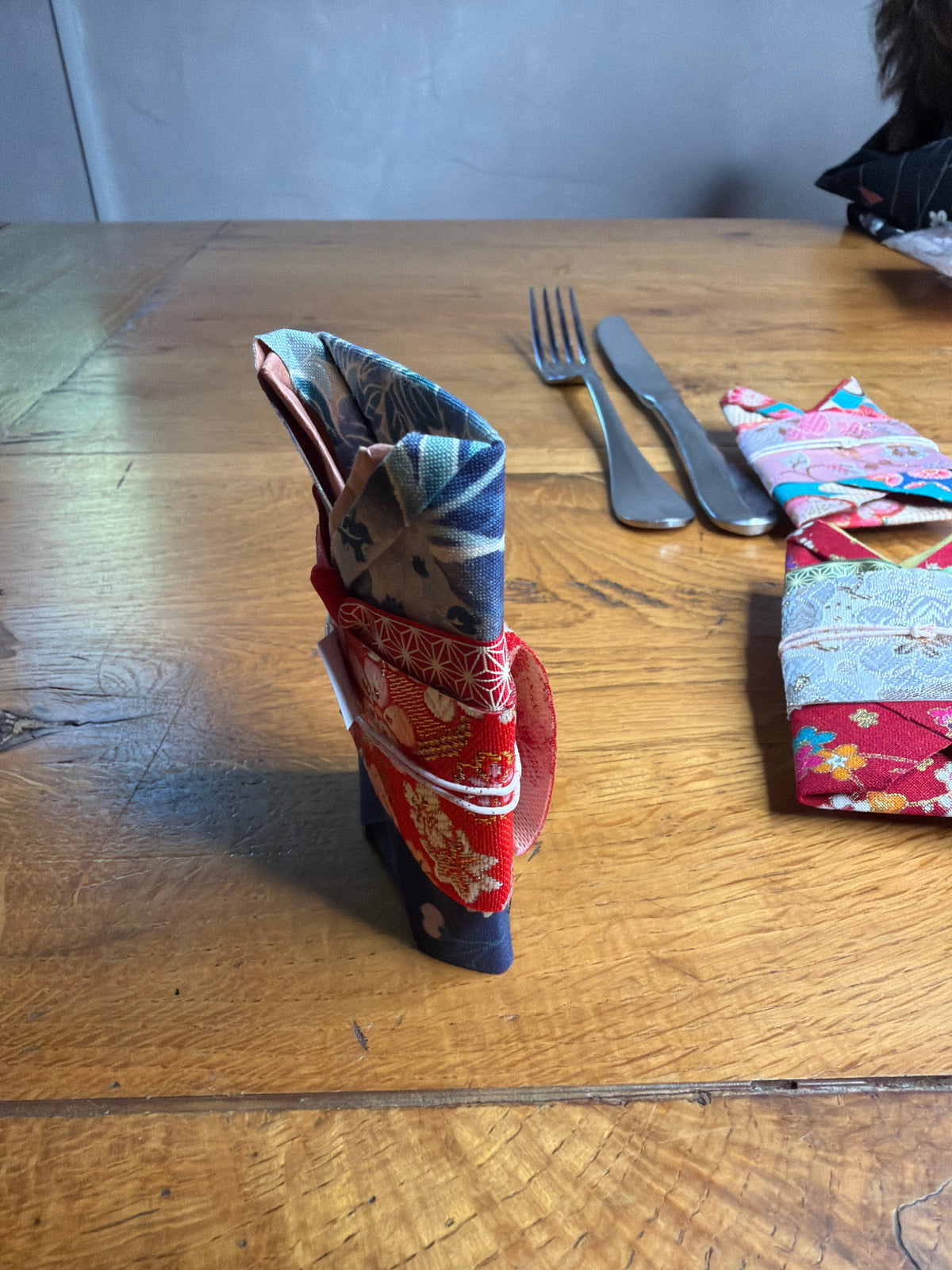 Décoration mini Kimono japonais 13,5cmx6cm