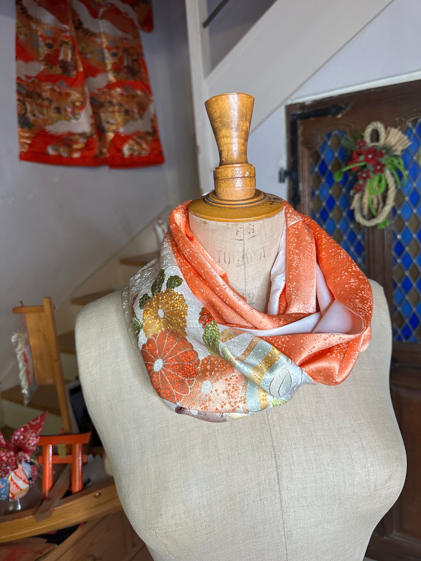 Tour de cou double face et largeur de la kimono en soie