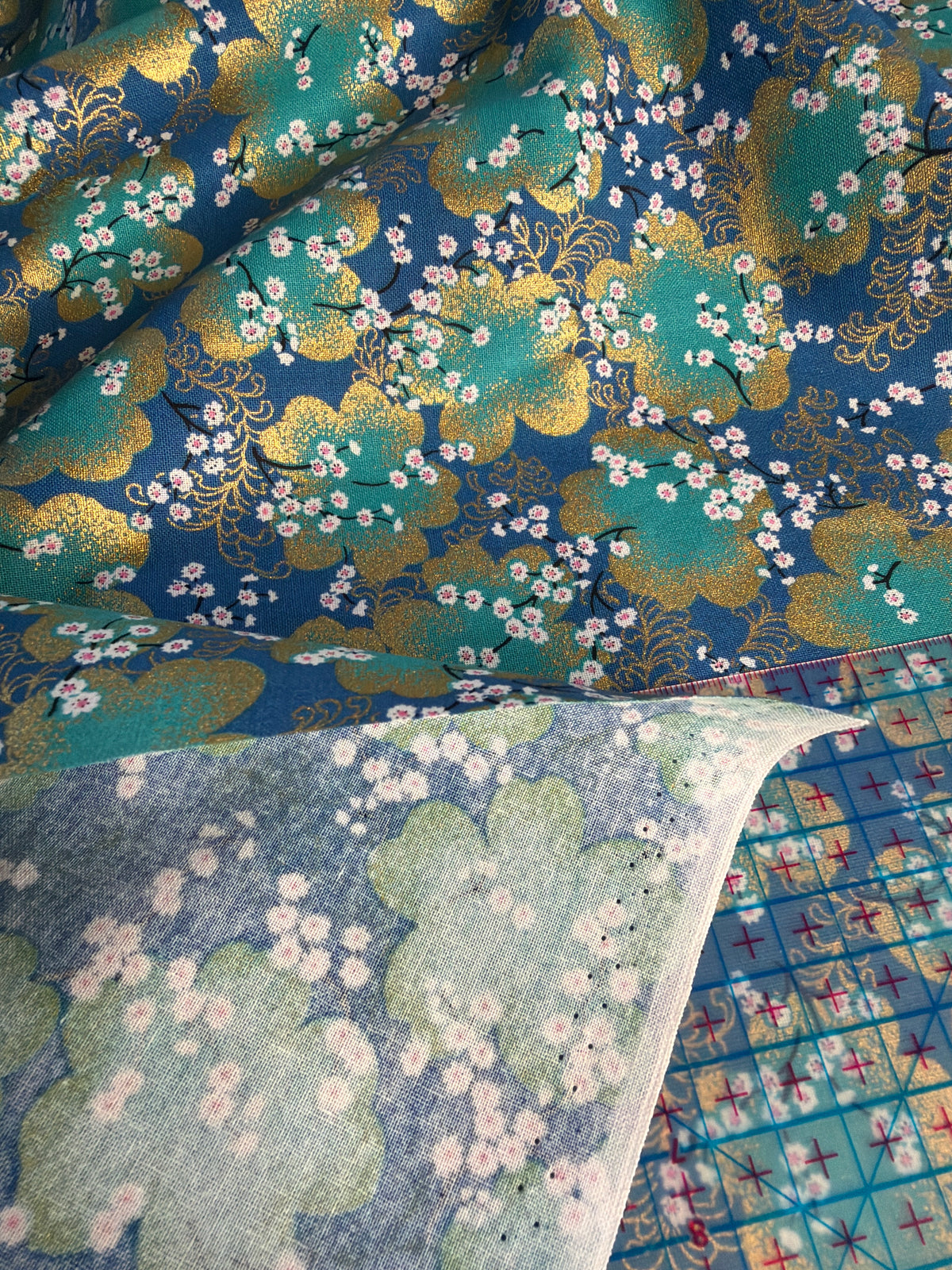 Tissu japonais en coton fleur de cerisier japonaise