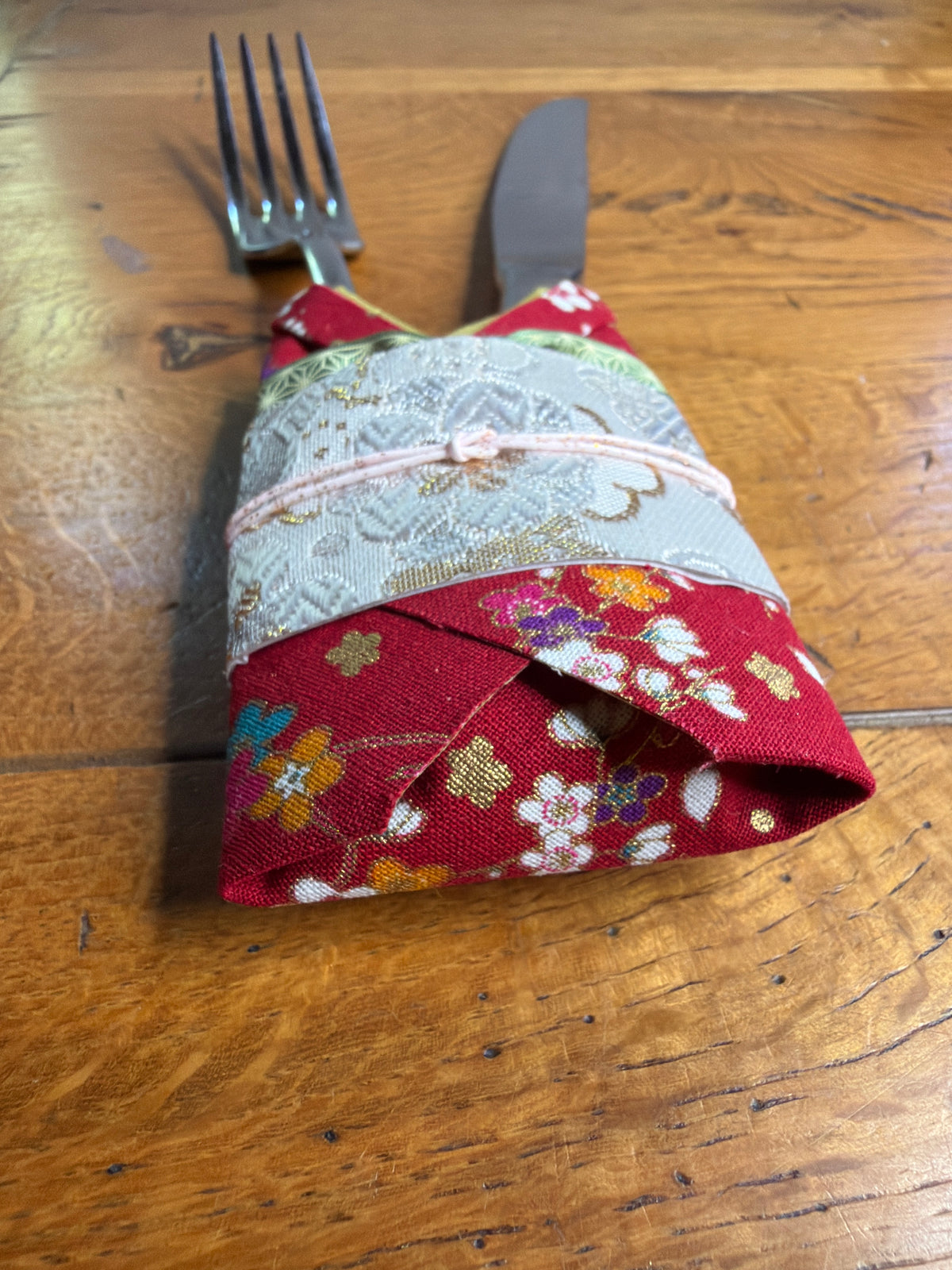 Décoration mini Kimono japonais 13,5cmx6cm