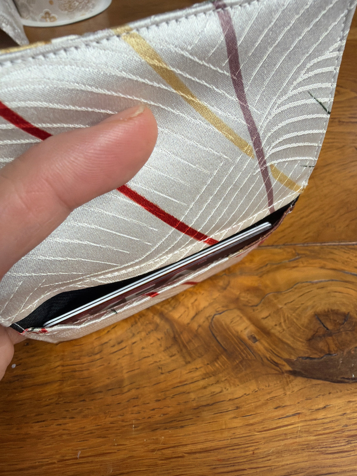 Porte carte simple pliable en soie