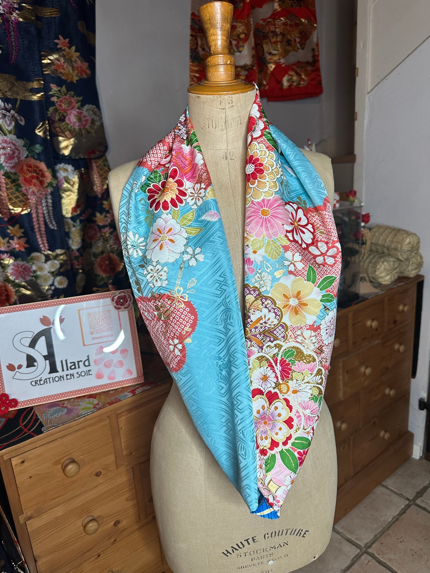 Tour de cou foulard furisode kimono japonais en soie