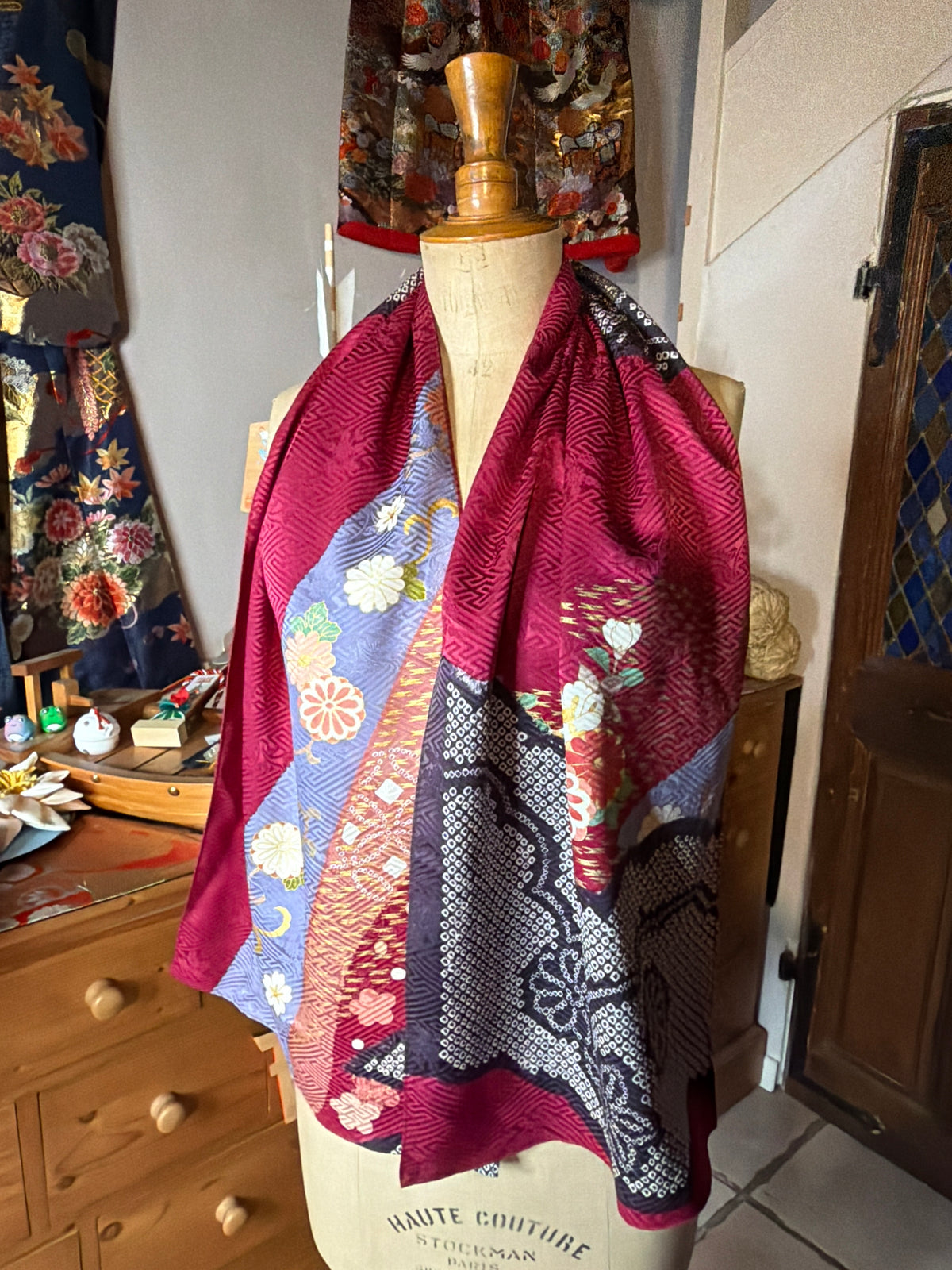 Foulard tissu kimono japonais furisode en soie