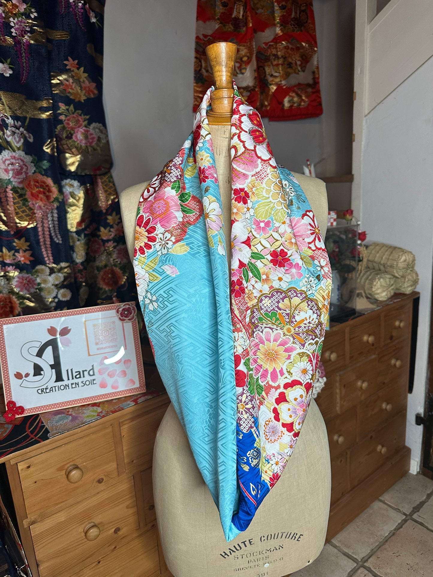 Tour de cou foulard furisode kimono japonais en soie