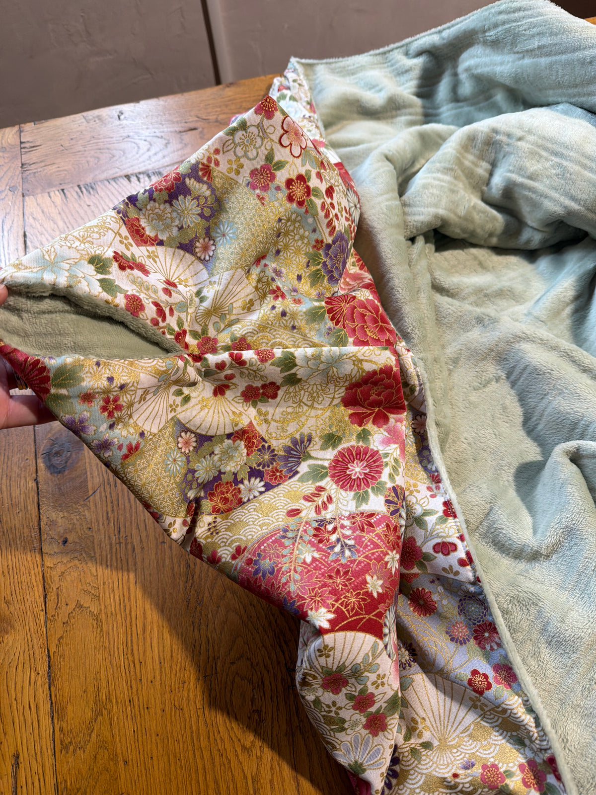 Momonga veste réversible tissu japonais en coton et micro polaire