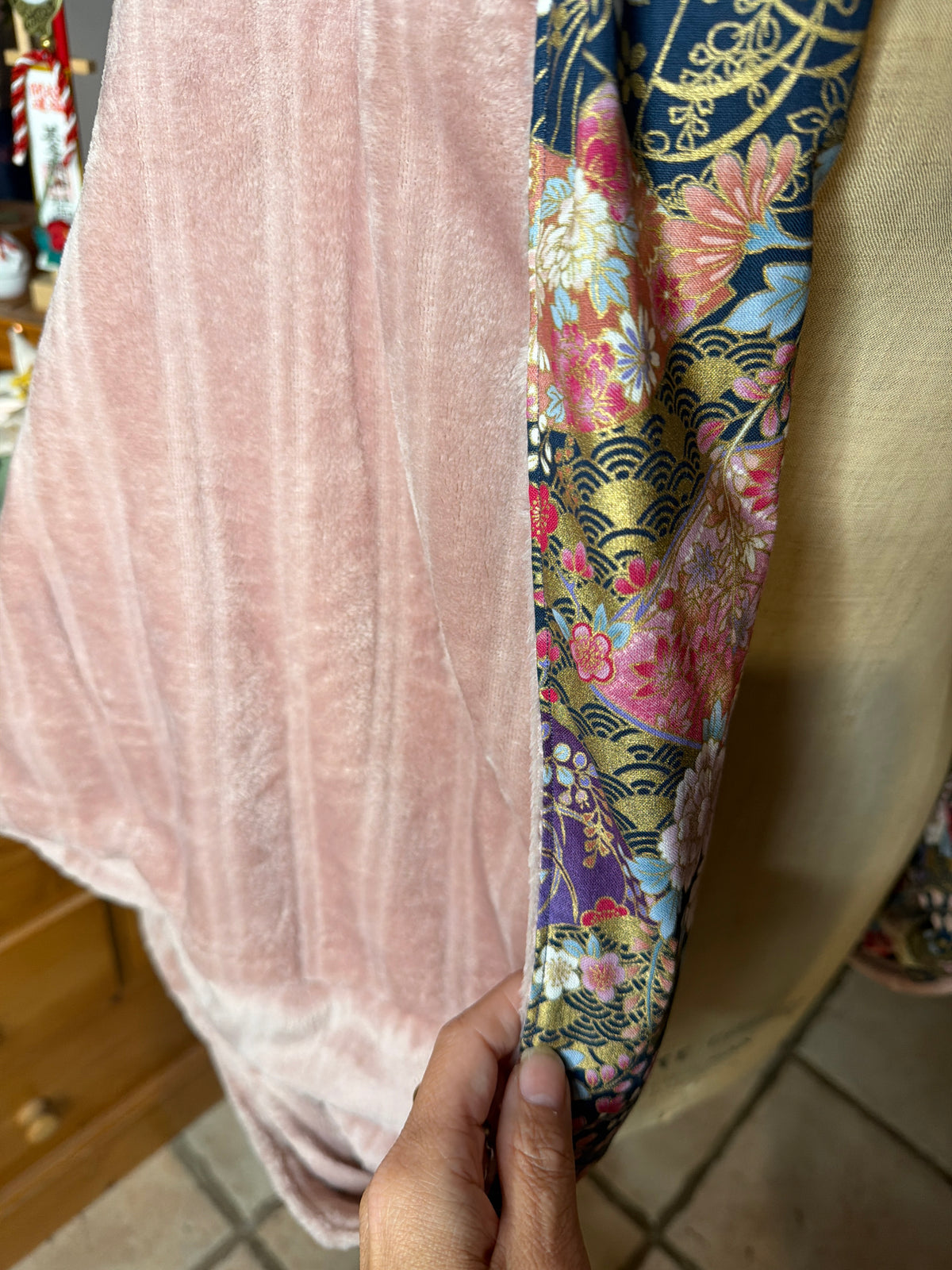 Momonga veste réversible tissu japonais et micropolaire doux