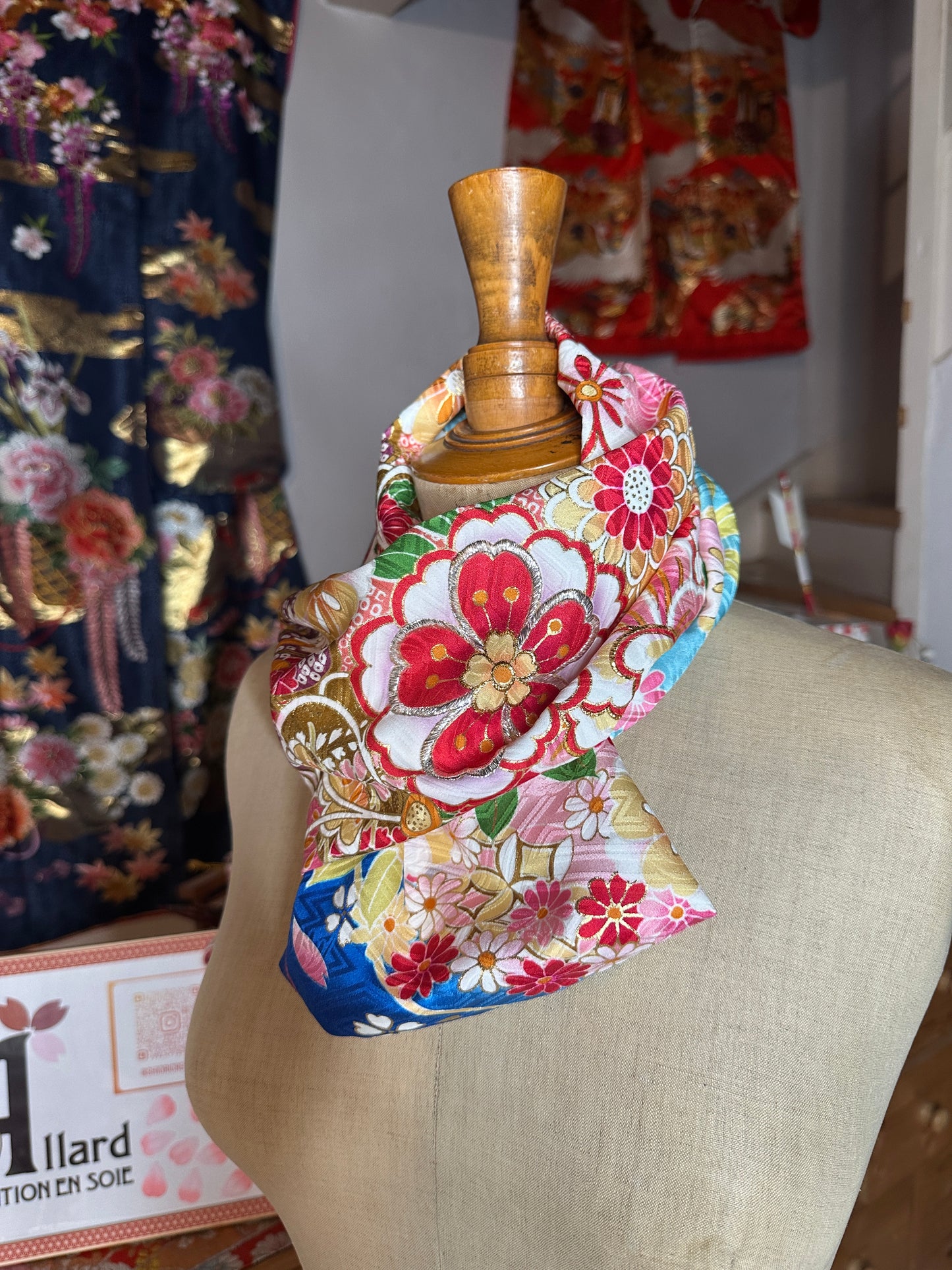 Tour de cou foulard furisode kimono japonais en soie