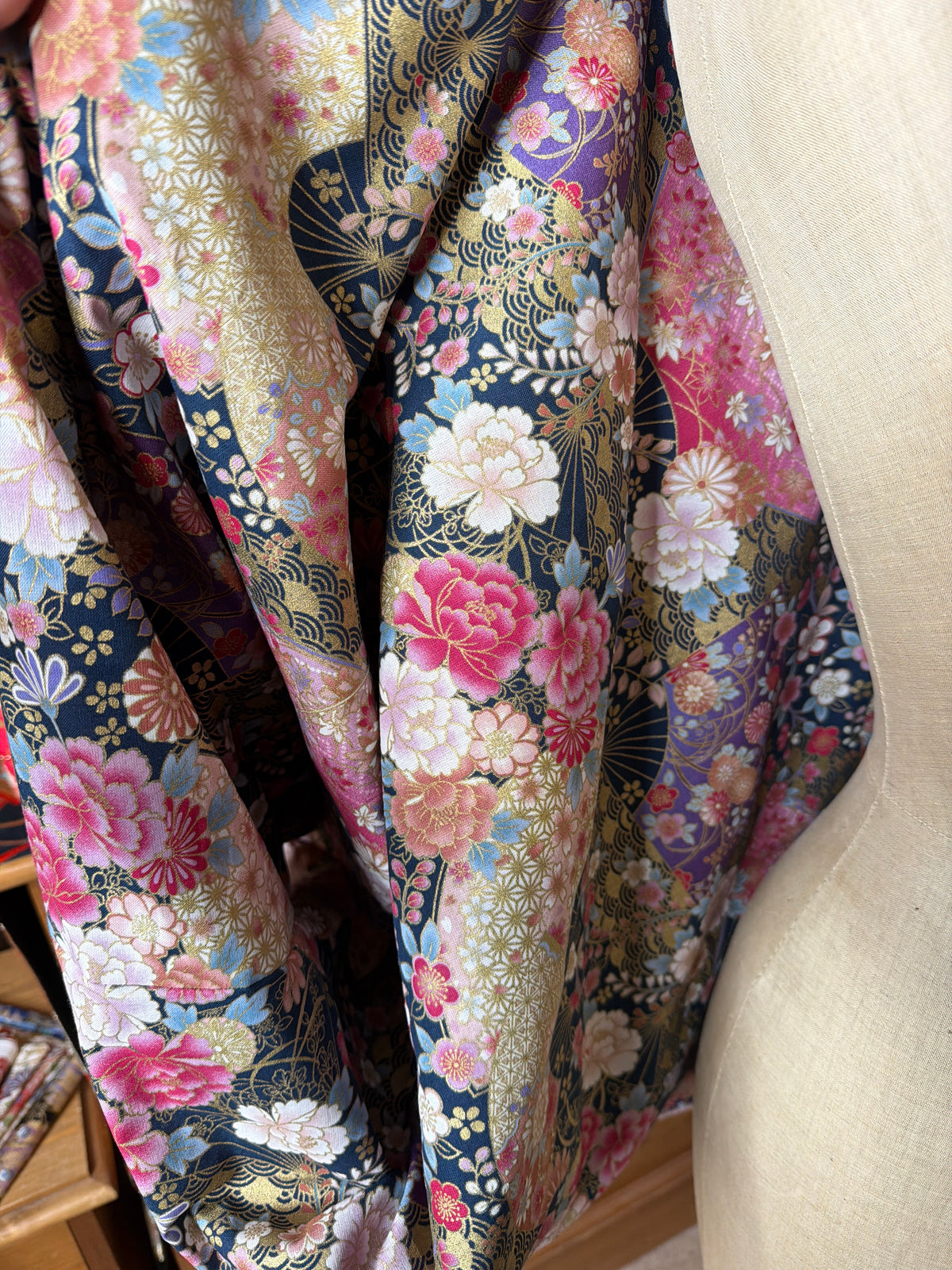 Momonga veste réversible tissu japonais et micropolaire doux