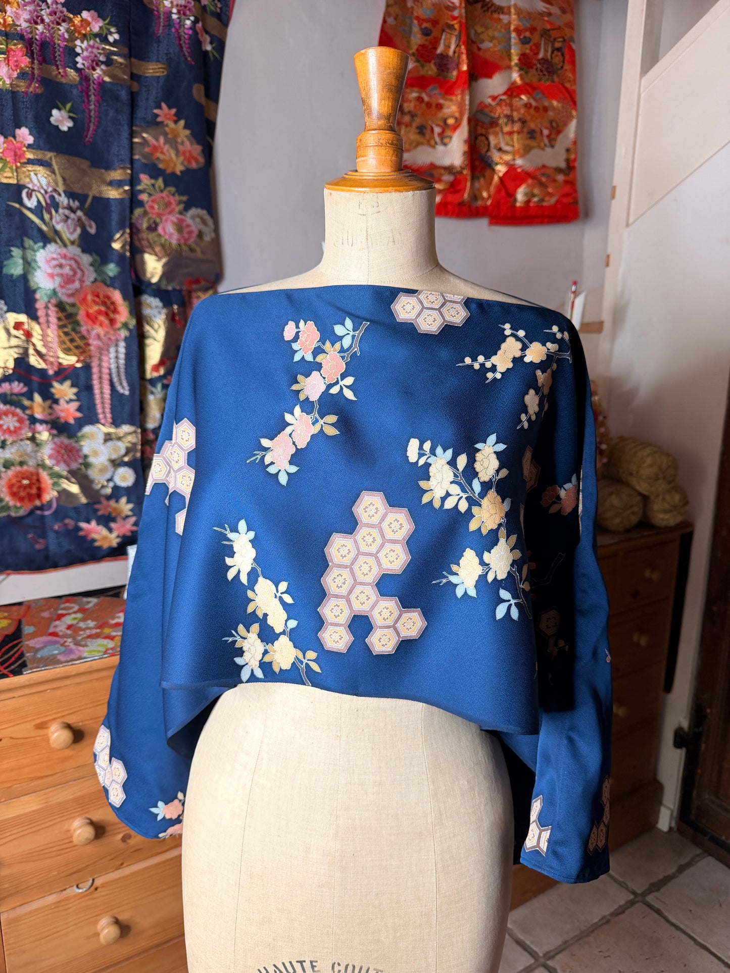 Cape tunique kimono japonais en soie Neuf