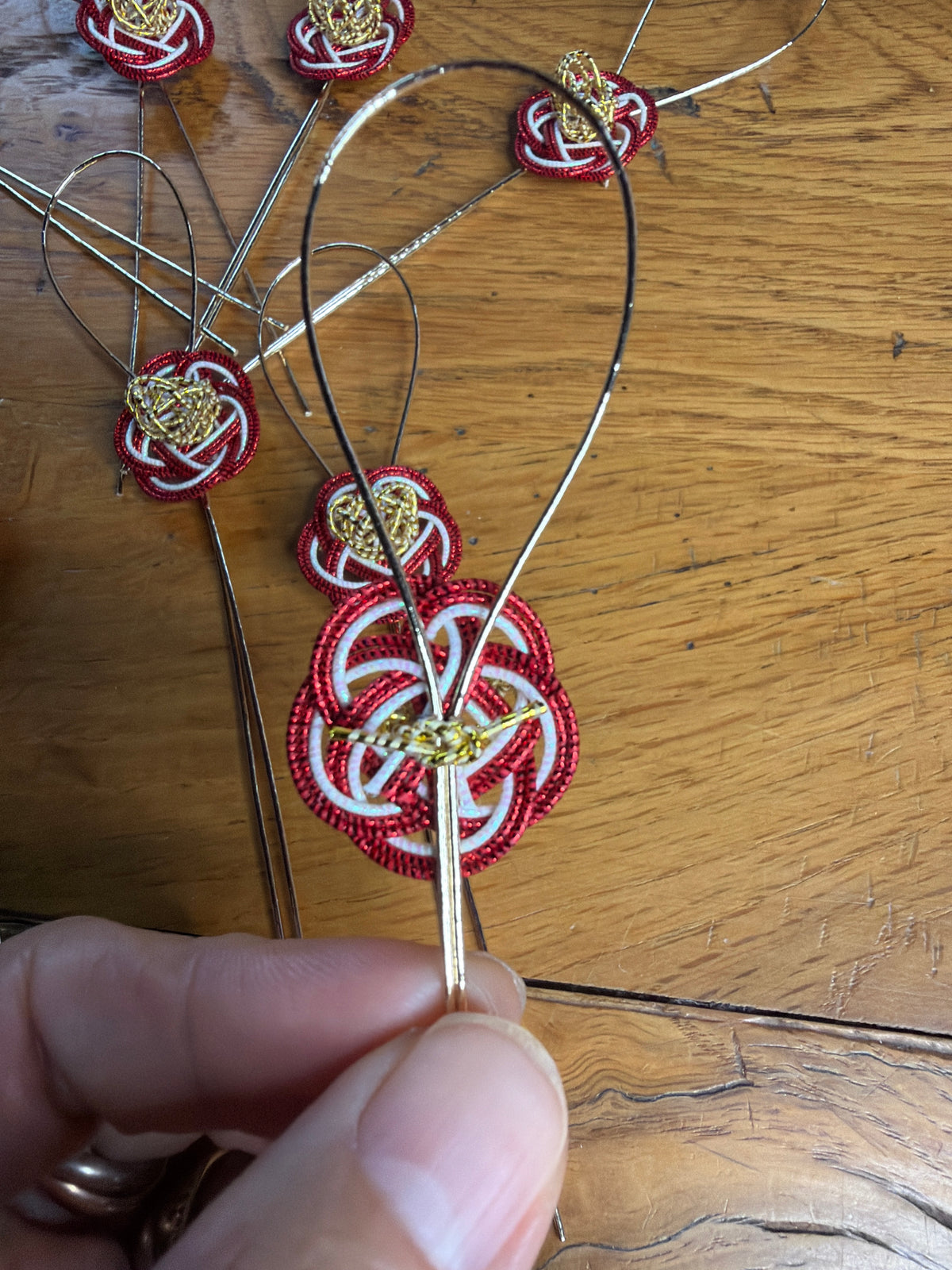 Mizuhiki fleurs de prunier rouge