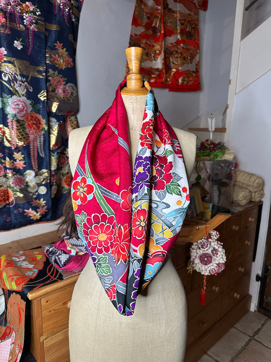 Tour de cou snood kimono furisode japonais en soie Neuf