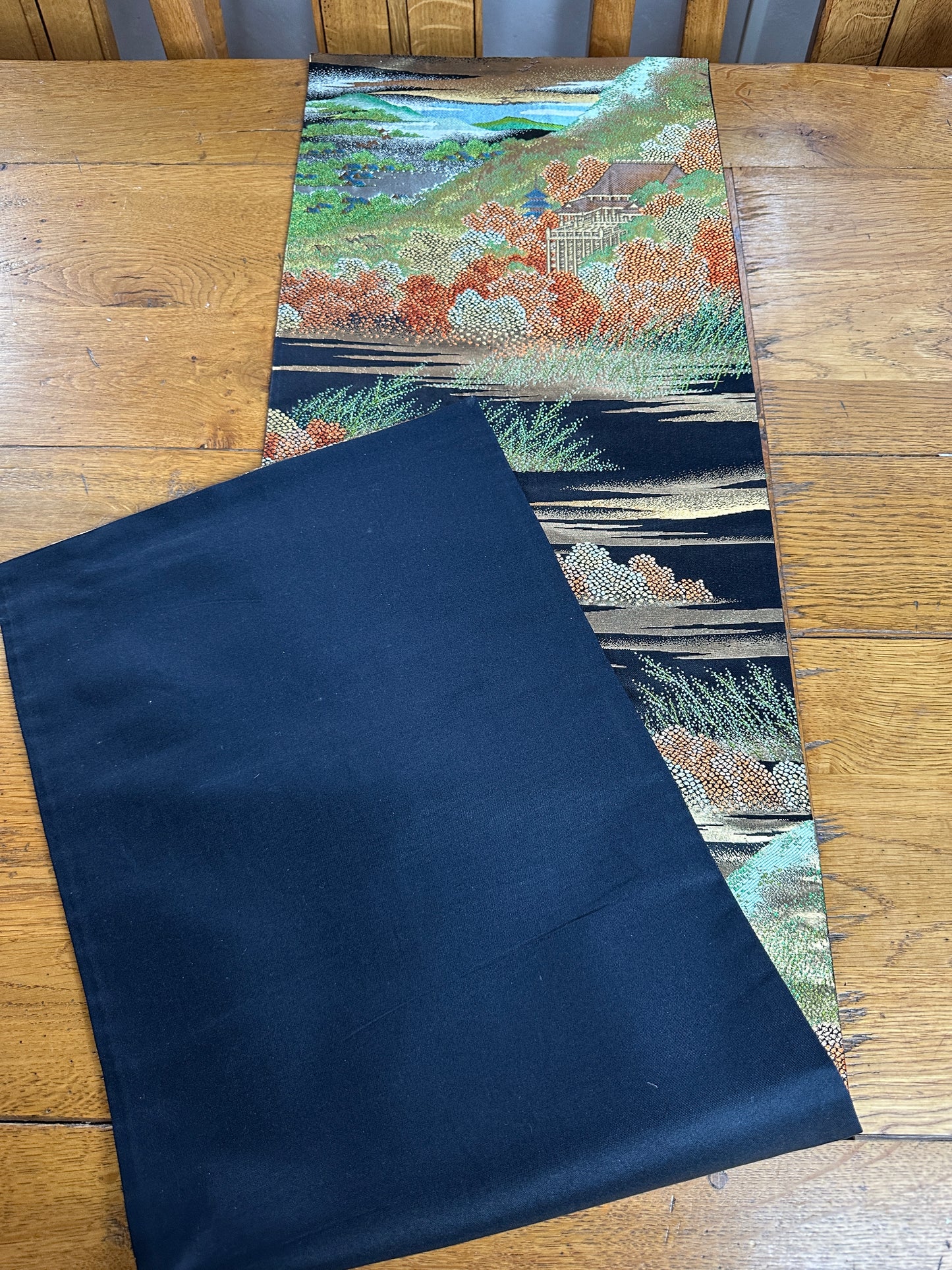 Chemin de table Obi japonais en soie