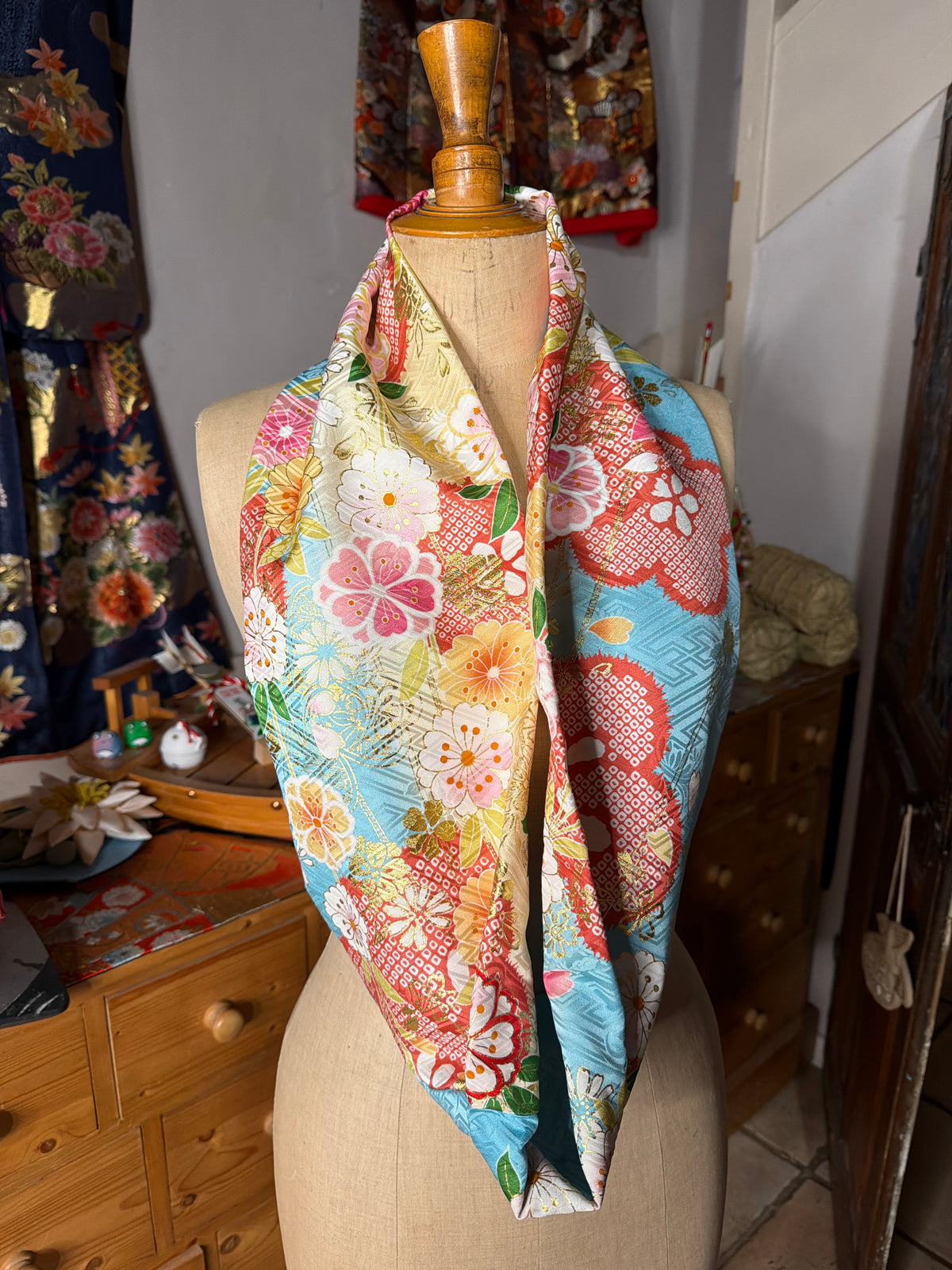 Tour de cou foulard furisode kimono japonais en soie