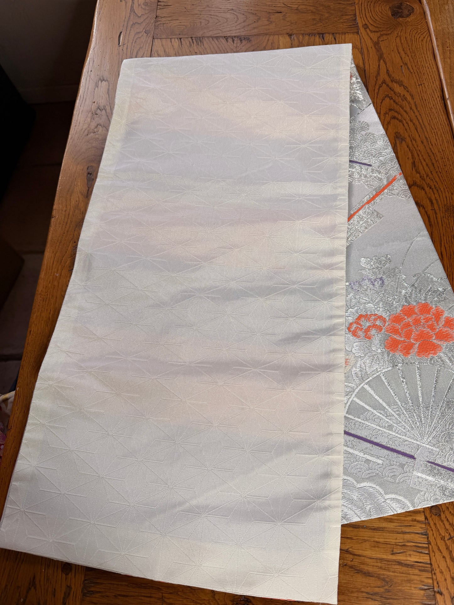 Chemin de table Obi japonais