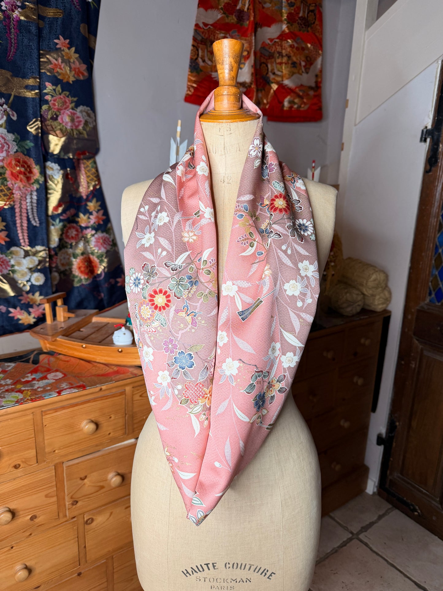 Tour de cou kimono japonais en soie Neuf