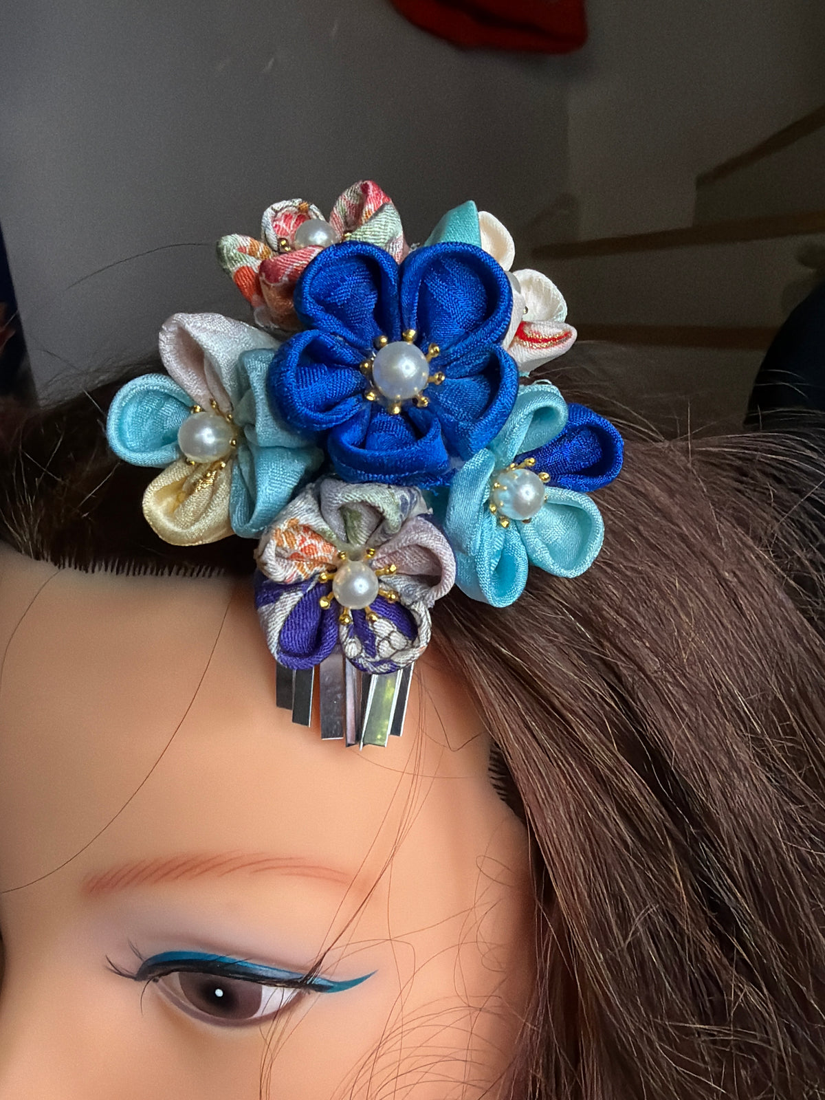 Kanzashi Barette Tsumamisaiku japonaise kimono en soie