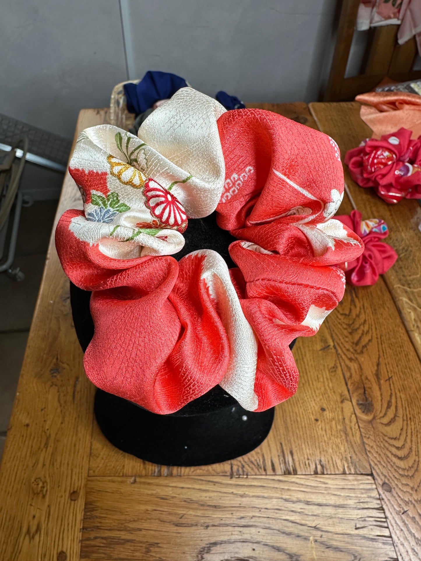 Chouchou kimono japonais en soie moyen modèle