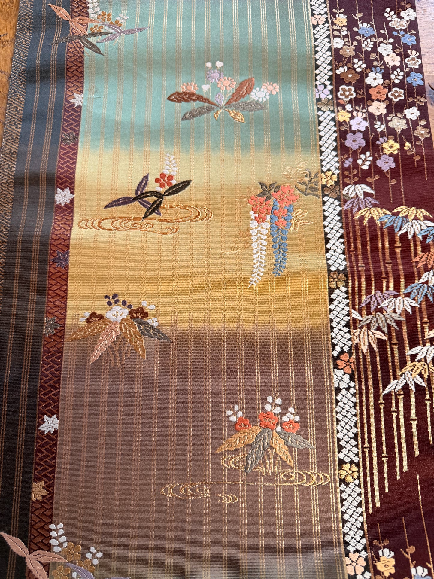 Chemin de table Obi japonais en soie Neuf