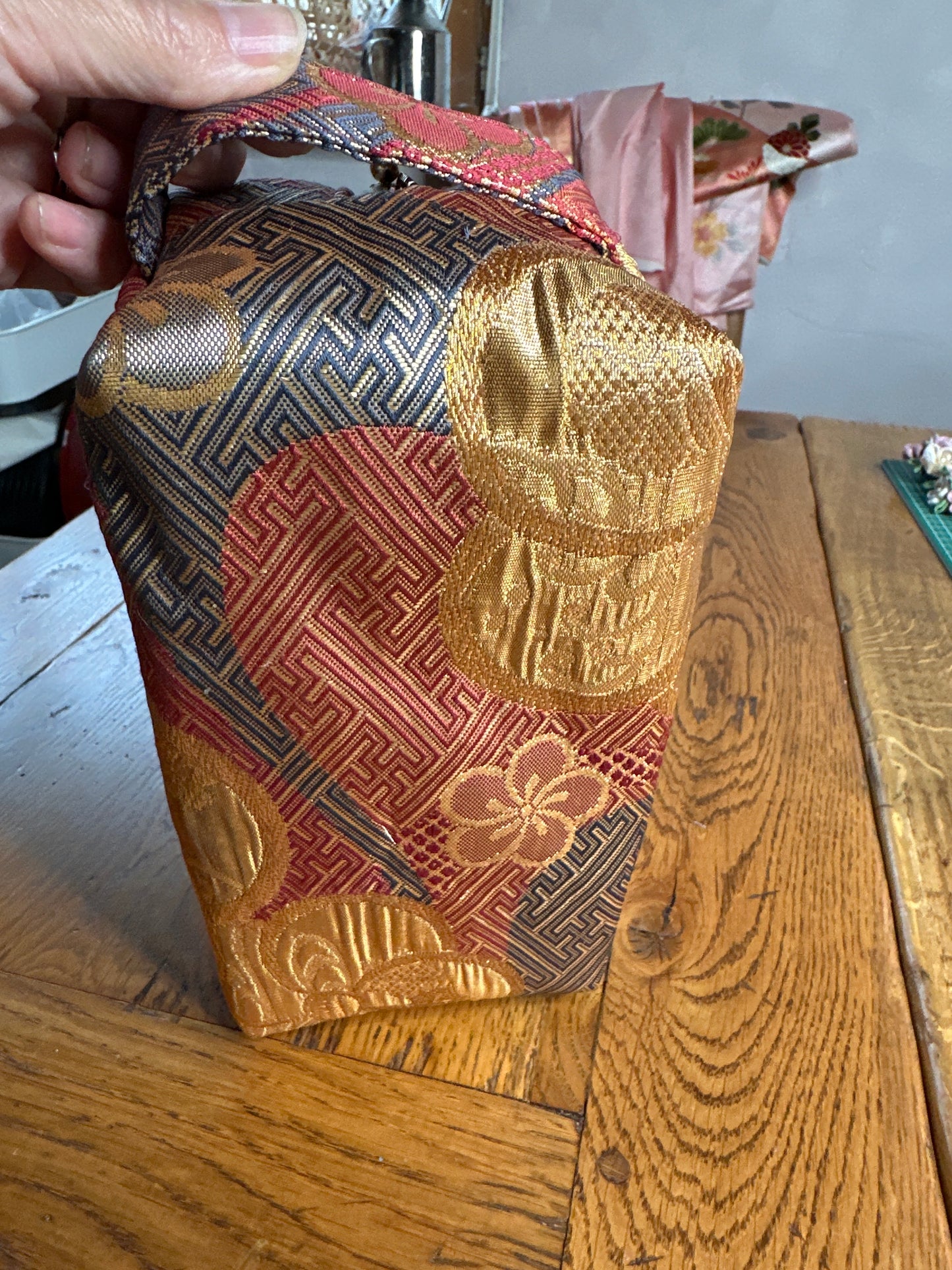 Trousse de toilette Obi japonais en soie