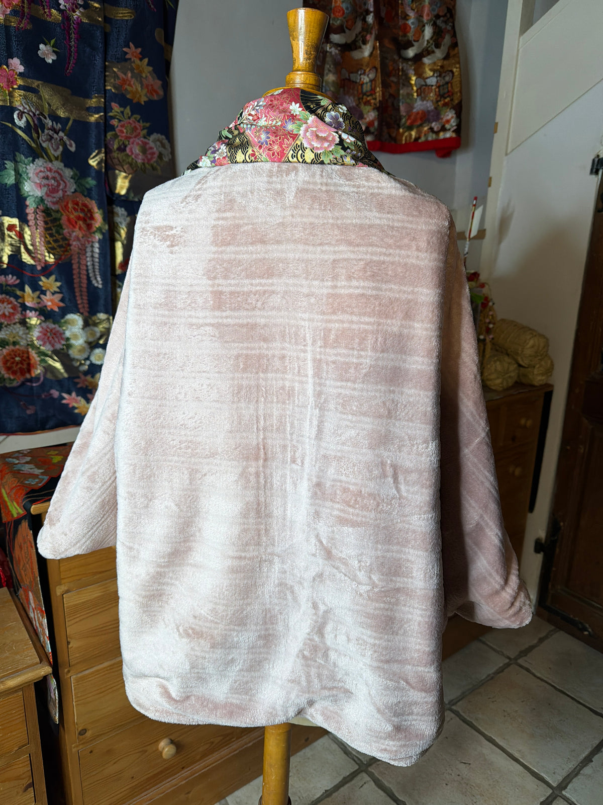 Momonga veste réversible tissu japonais en coton et micro polaire intérieur