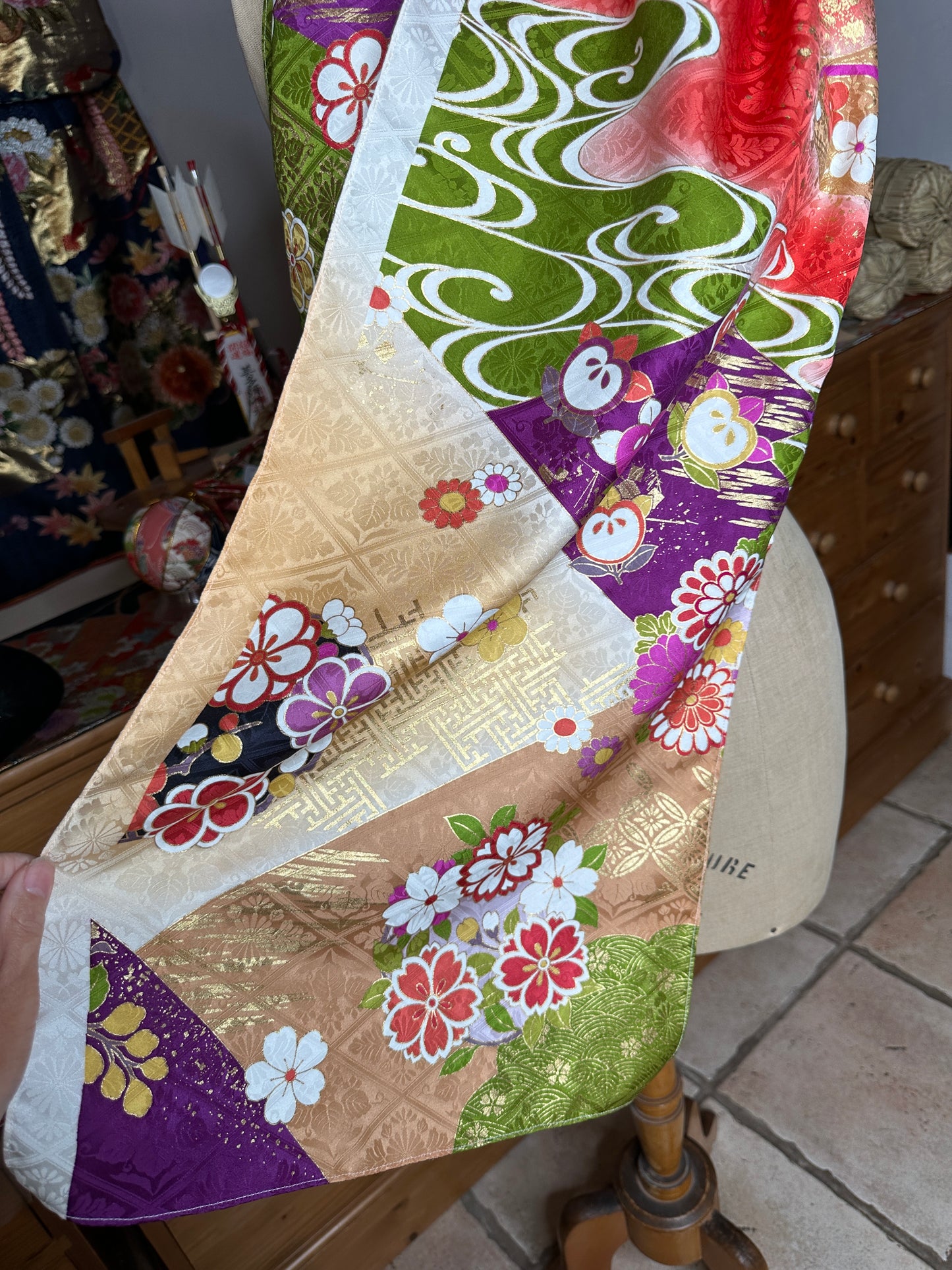Foulard furisode kimono japonais en soie Neuf