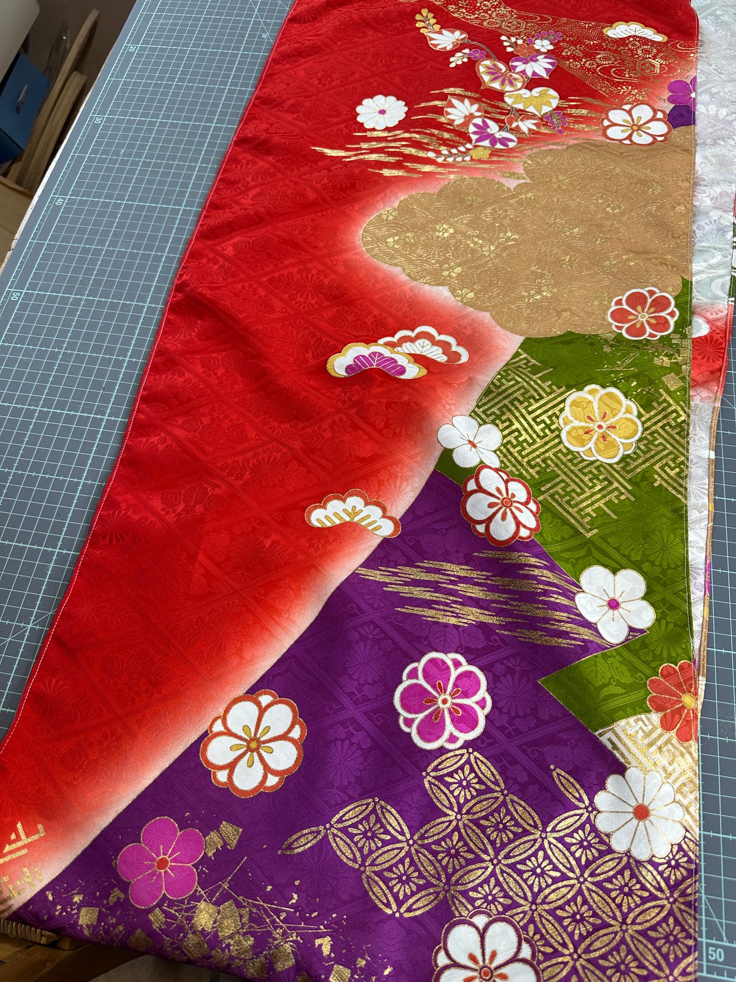 Foulard furisode kimono japonais en soie Neuf