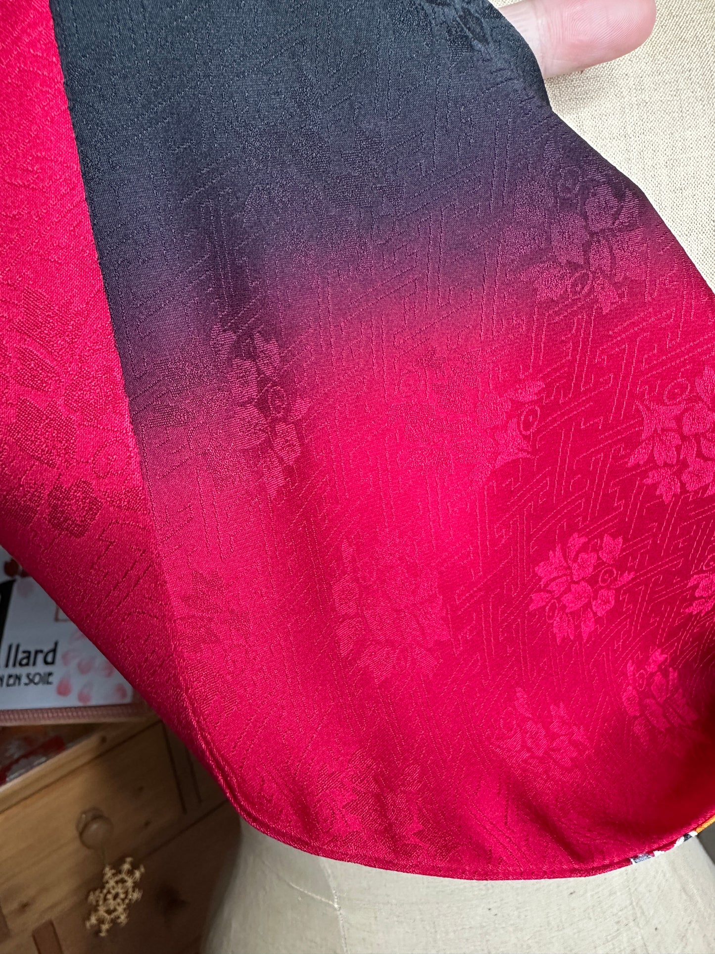 Foulard kimono japonais Furisode en soie