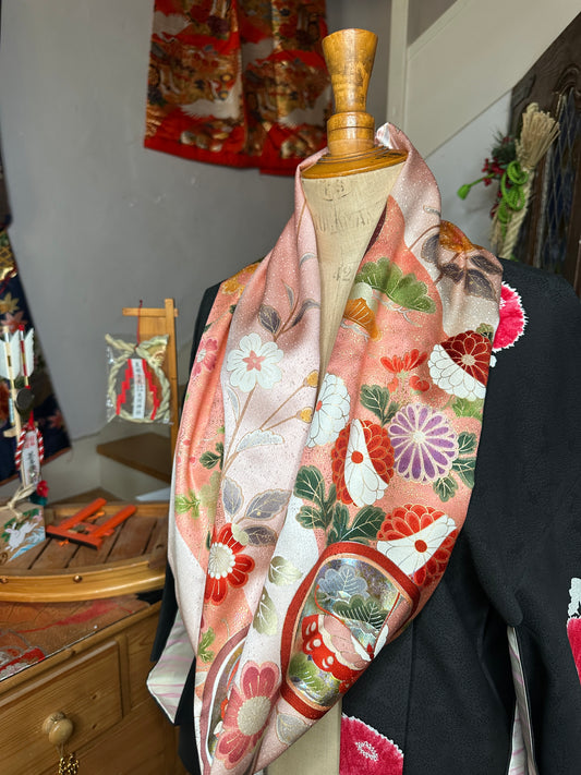 Tour de cou foulard en soie Kimono