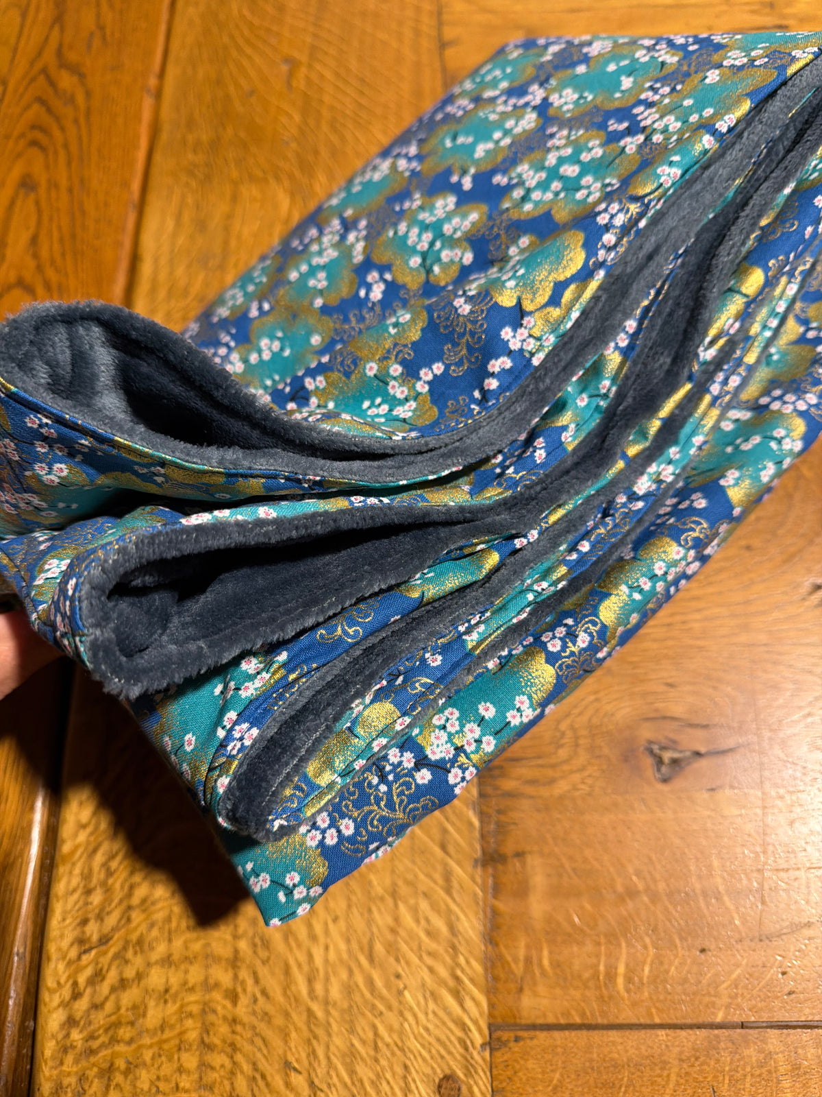Momonga veste réversible tissu japonais en coton et micro polaire bleu