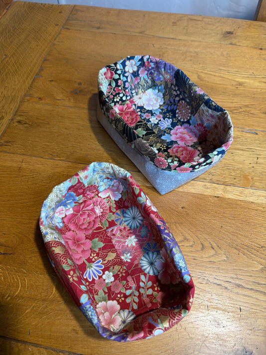 Lot de 2 Corbeille à pain ,bijou , biscuits,double face tissu en soie et tissu japonais en coton